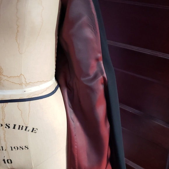 Black Jacket - Picture 6 of 6